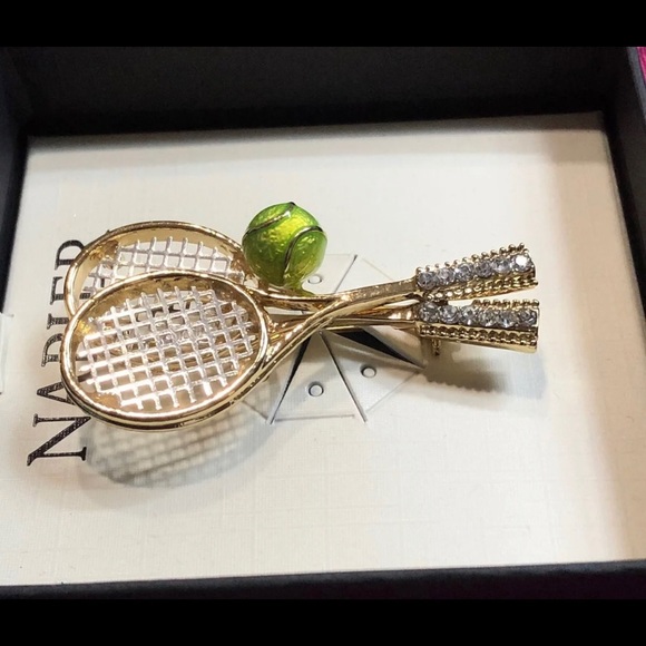 New in Box Gorgeous Napier Gold-Tone Crystal Tennis Racket Pin - Picture 5 of 6